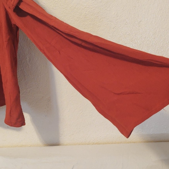 Mossimo blouse - Picture 2 of 4